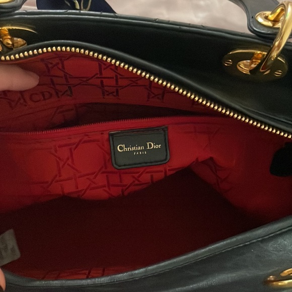 Lady Dior Bag - Picture 14 of 16